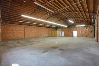 2934 E Florence Ave, Huntington Park, CA for lease Building Photo- Image 2 of 11