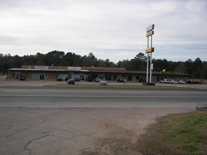 813 S Home St, Corrigan, TX for sale - Primary Photo - Image 1 of 1