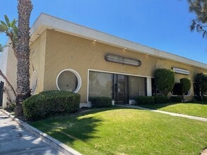 19410-19420 Business Center Dr, Northridge, CA for lease Interior Photo- Image 2 of 33