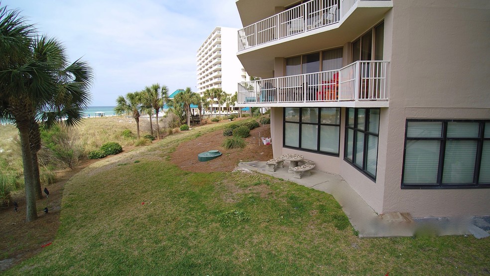 7205 Thomas Dr, Panama City Beach, FL for sale - Building Photo - Image 1 of 1