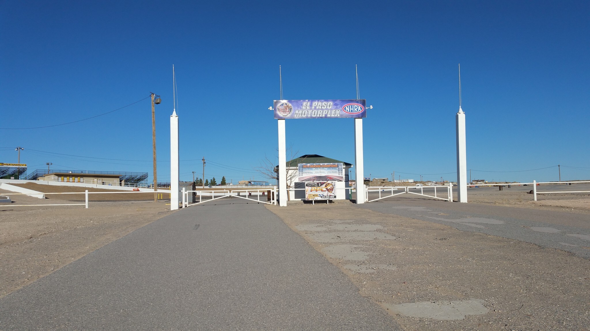 16400 Gateway Blvd, Socorro, TX for sale Building Photo- Image 1 of 1