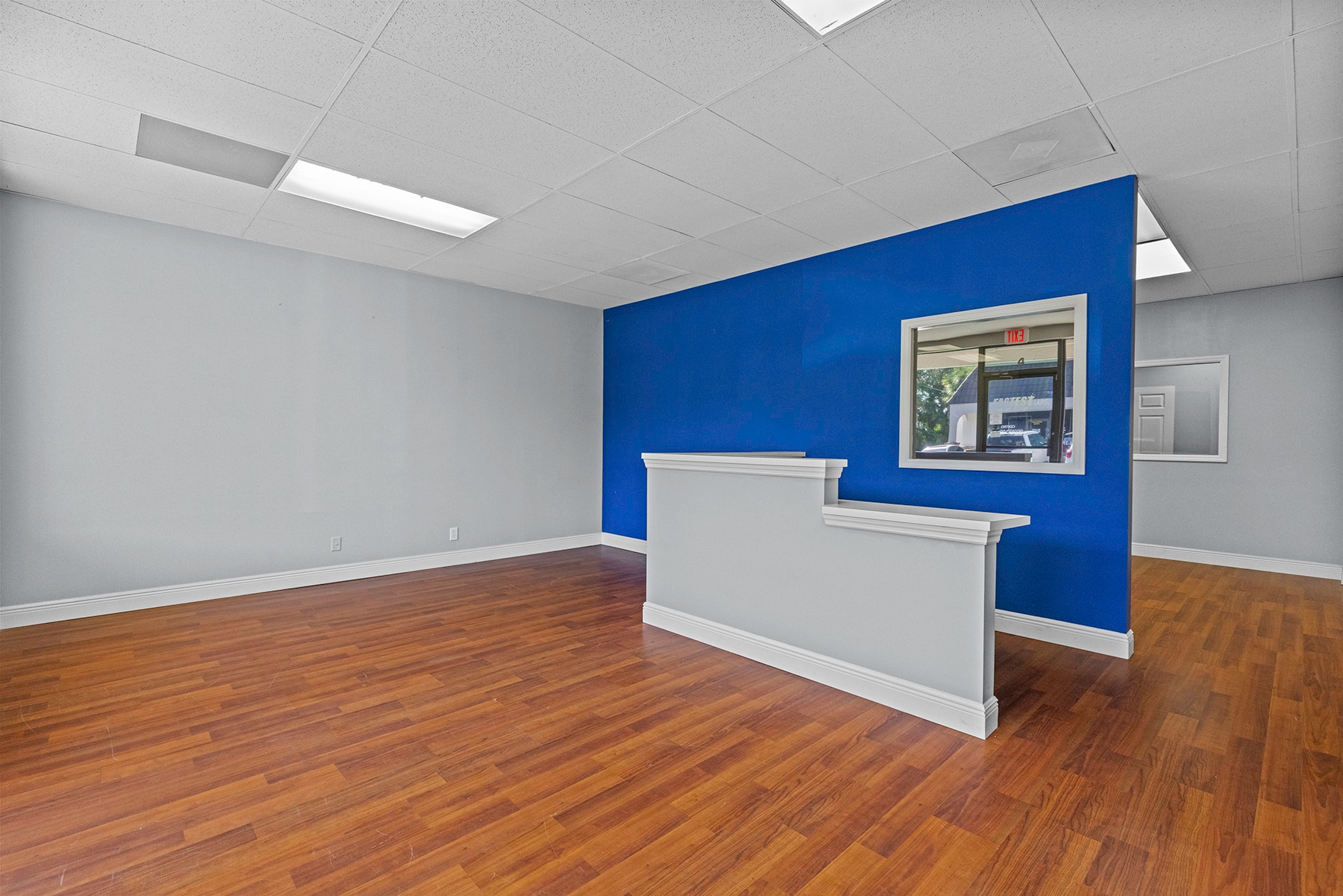 108 SW Monterey Rd, Stuart, FL for lease Primary Photo- Image 1 of 21