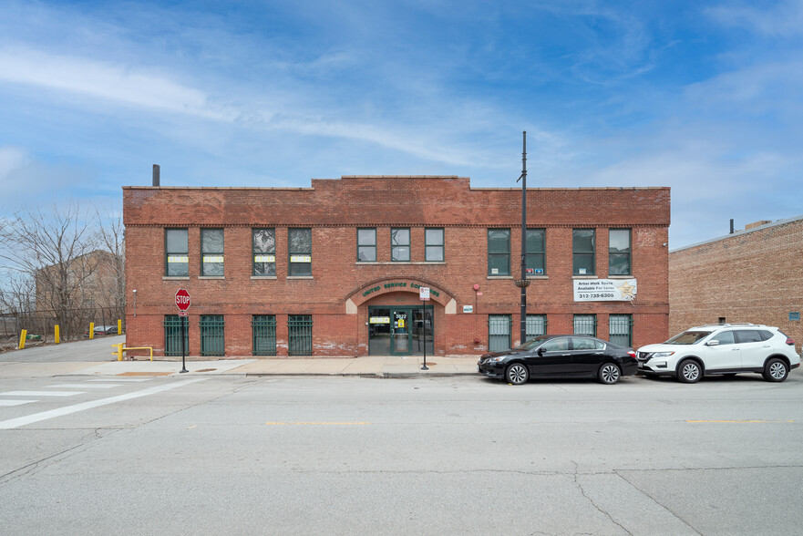 3622 S Morgan St, Chicago, IL for lease - Building Photo - Image 1 of 17