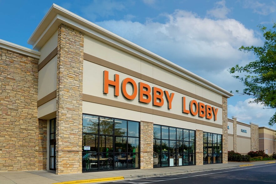 1526-1530 Meeting Blvd, Rock Hill, SC for sale - Building Photo - Image 3 of 17