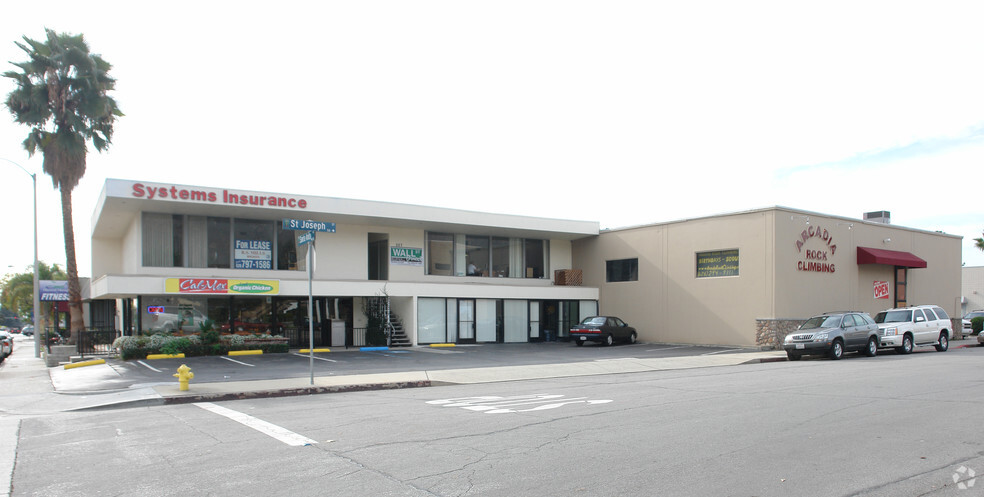 305-307 N Santa Anita Ave, Arcadia, CA for lease - Building Photo - Image 2 of 3