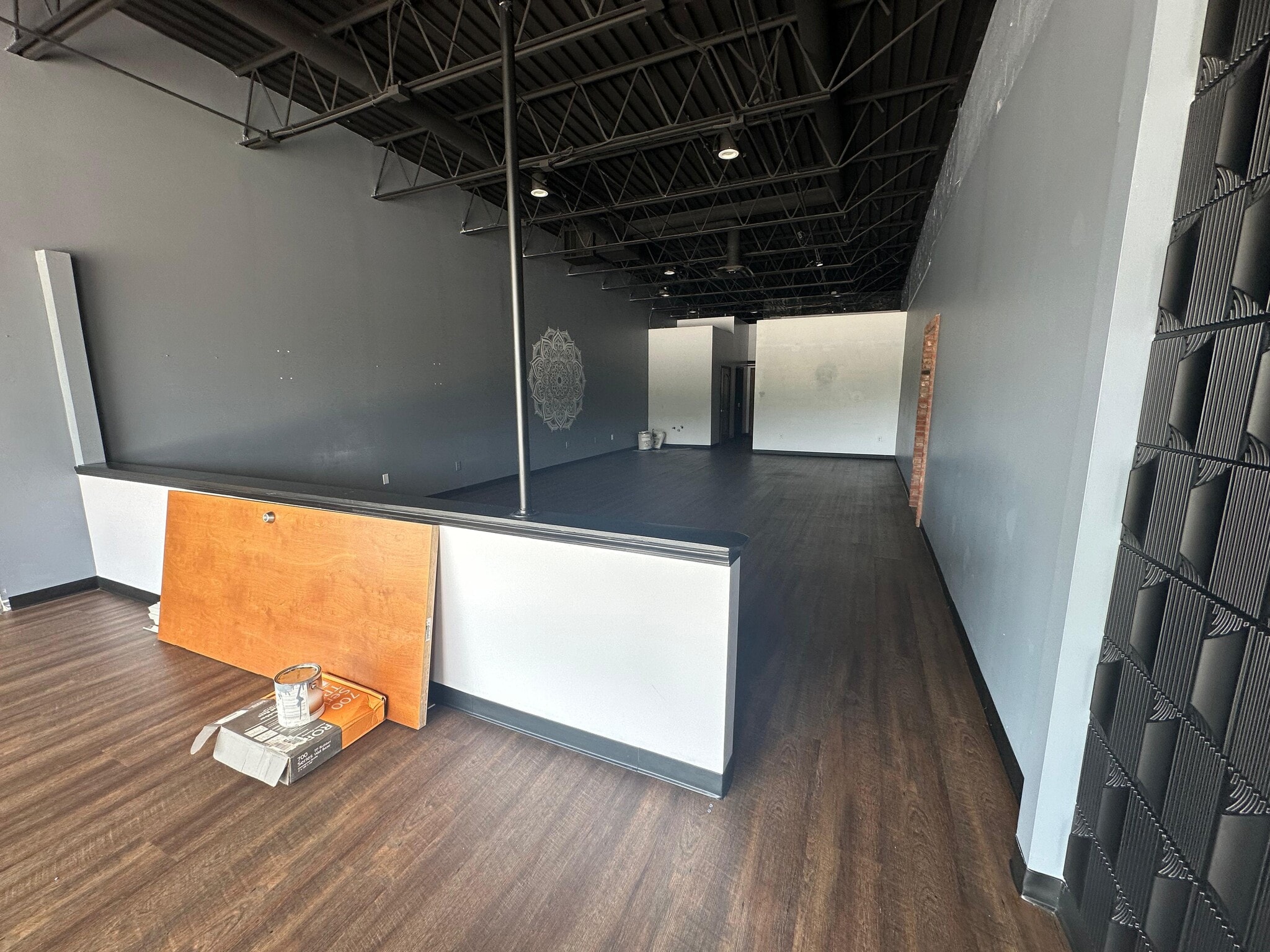 5016-5060 E 62nd St, Indianapolis, IN for lease Building Photo- Image 1 of 6