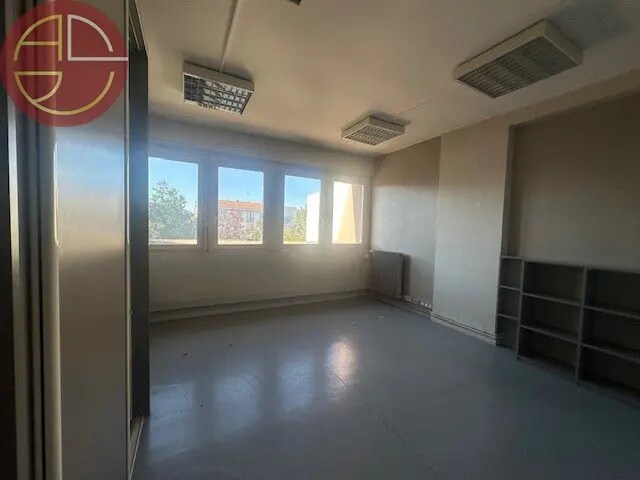 Office in Toulouse for sale - Interior Photo - Image 2 of 5