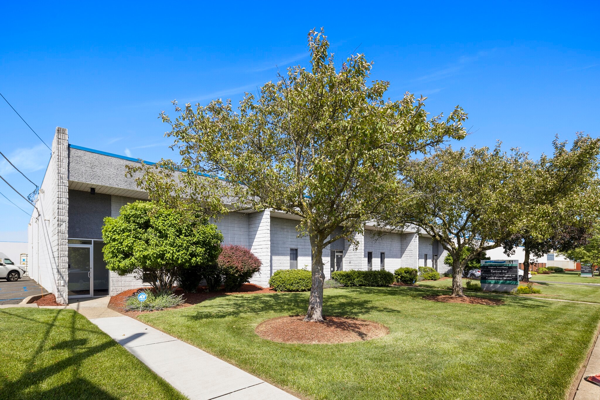 11 Jules Ln, New Brunswick, NJ for lease Primary Photo- Image 1 of 5