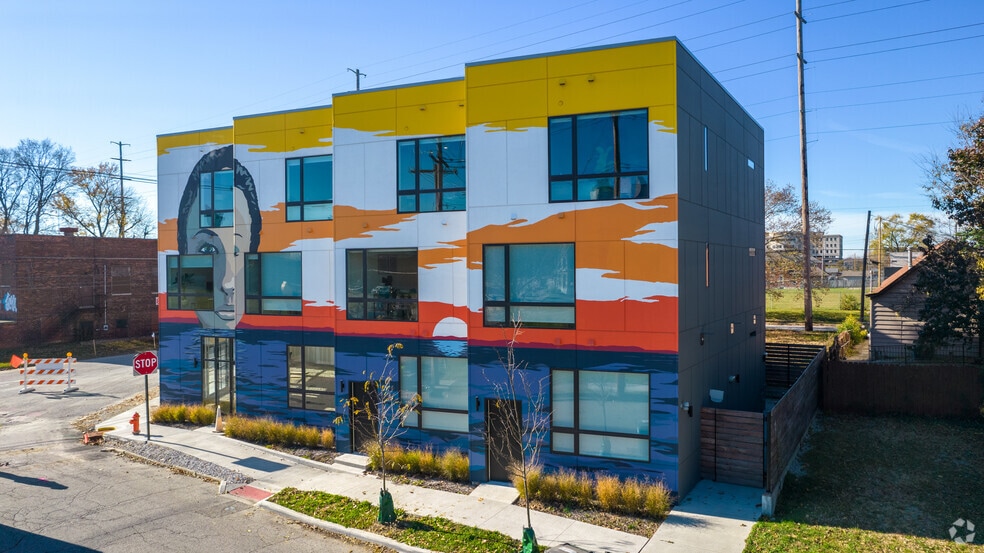 548 W State St, Columbus, OH for sale - Primary Photo - Image 1 of 6