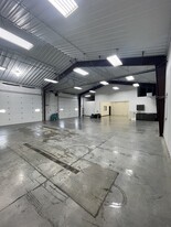 6863 10th Ave SW, Rochester MN - Warehouse