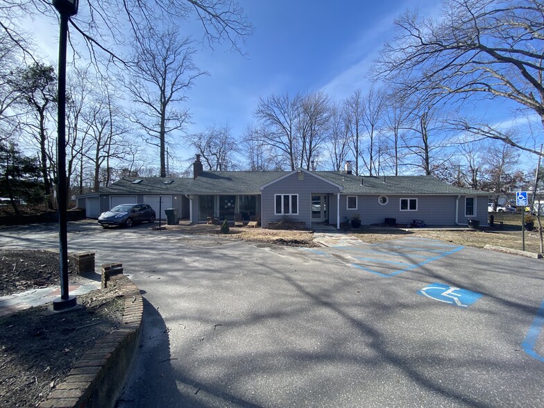 1312 Allenhurst Ave, Ocean, NJ for lease - Building Photo - Image 1 of 16