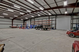 10,000 SF Warehouse for Lease - Warehouse