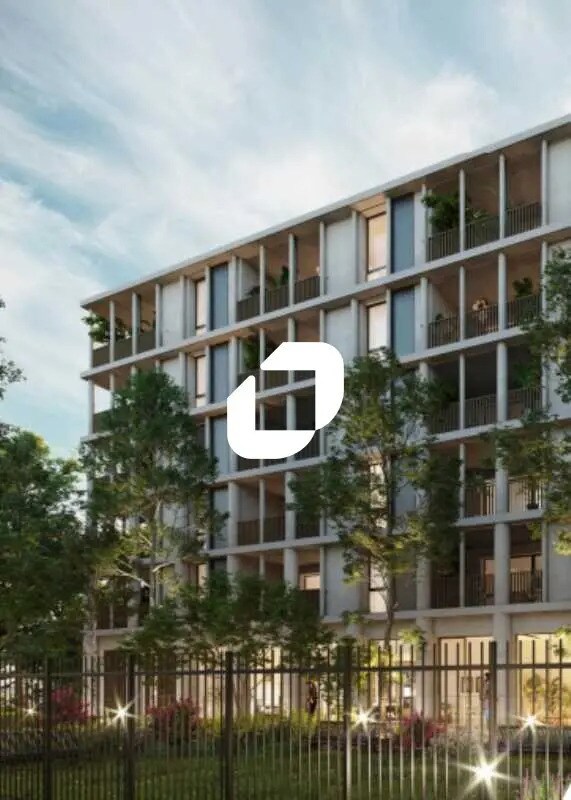 Retail in Bordeaux for lease Building Photo- Image 1 of 4