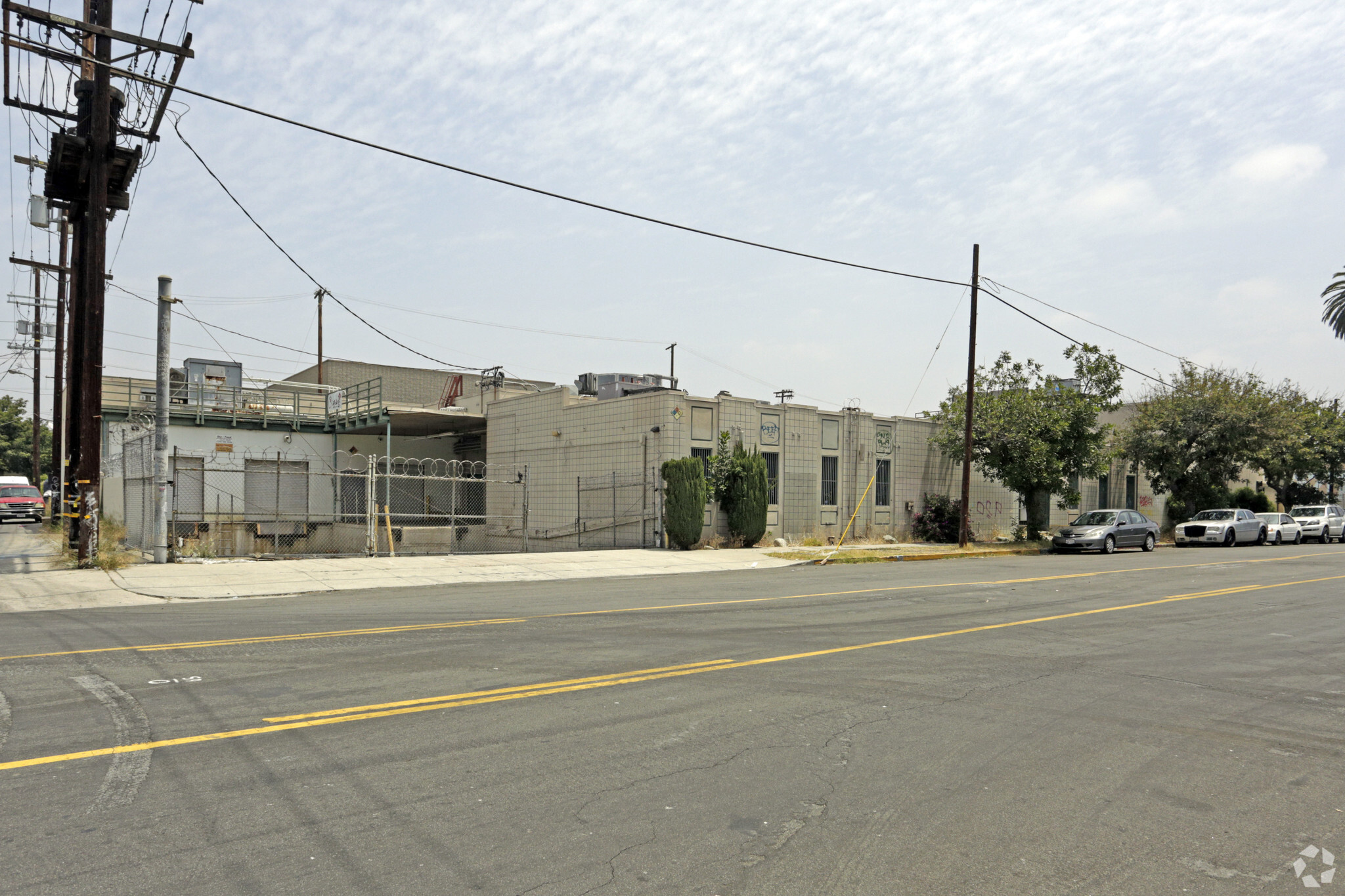 1327 E 15th St, Los Angeles, CA for sale Primary Photo- Image 1 of 1