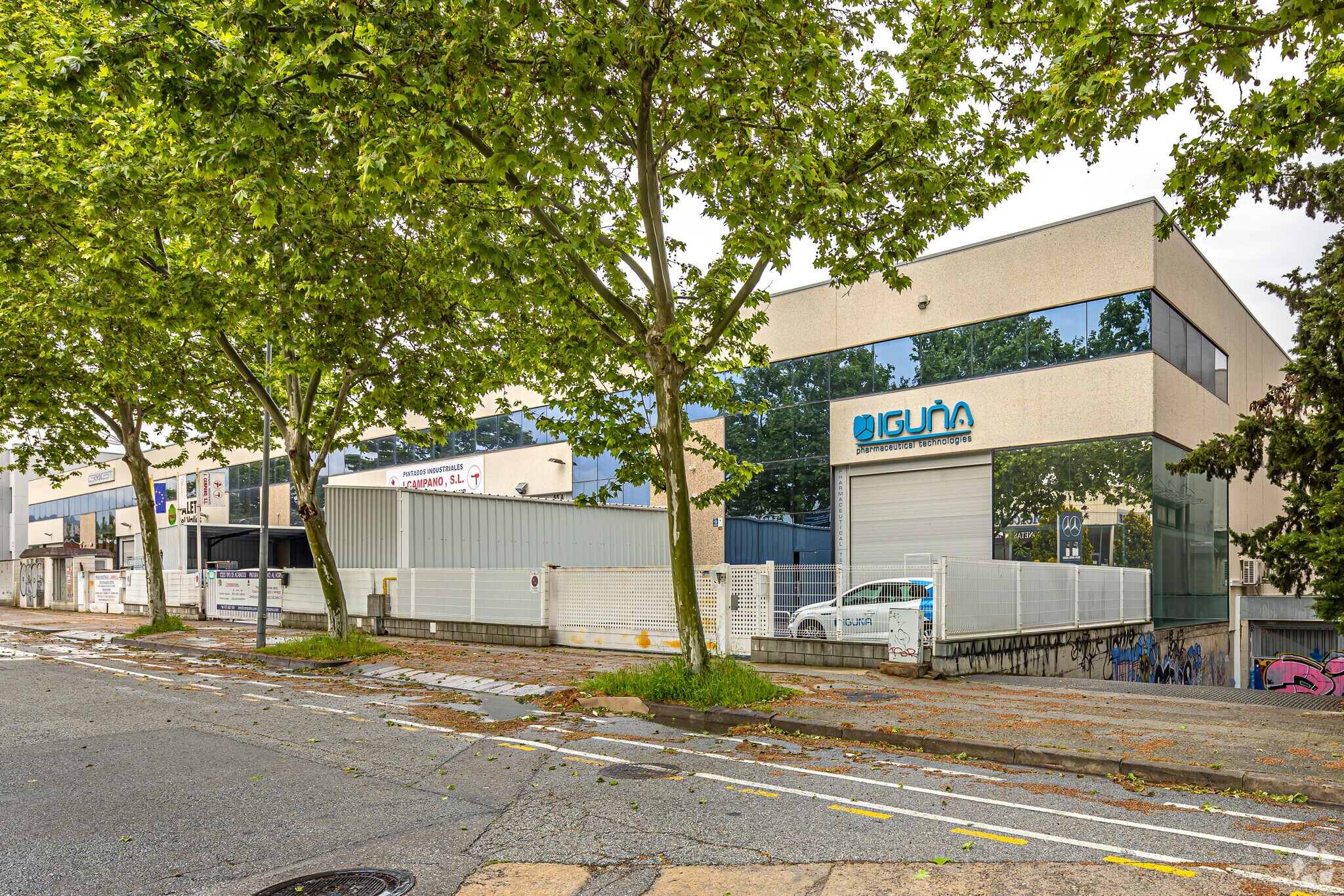 Carrer de Venus, 57, Terrassa, Barcelona for sale Primary Photo- Image 1 of 1