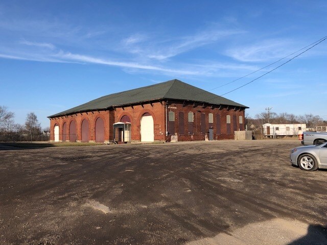 105 S McArthur St, Chillicothe, OH for sale Building Photo- Image 1 of 1