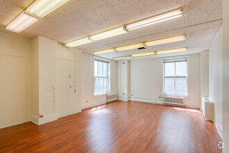 525 Seymour St, Vancouver, BC for lease Interior Photo- Image 2 of 2