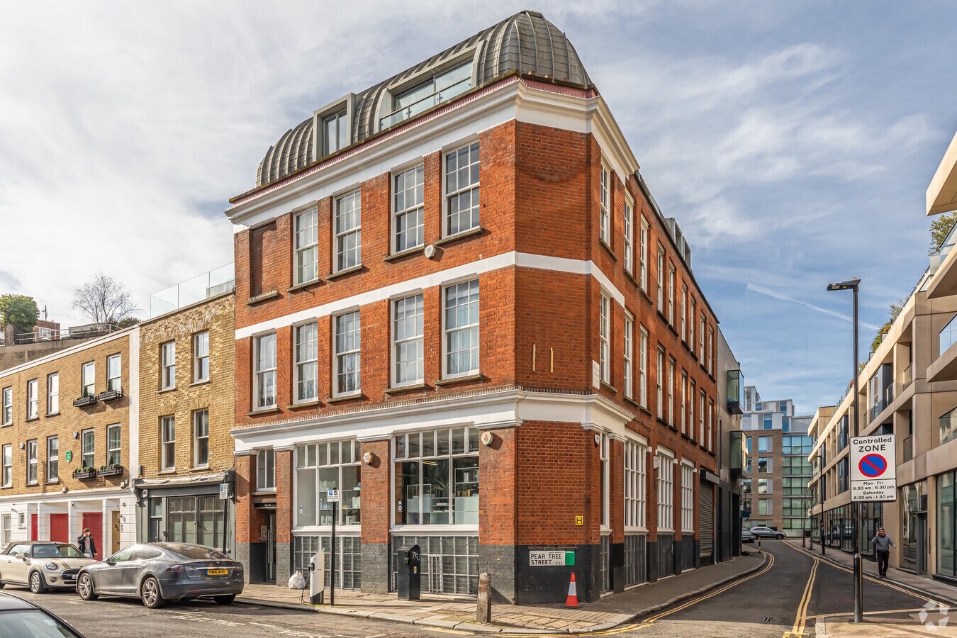 4951 Central St, London, LND EC1V 8AB Office for Sale