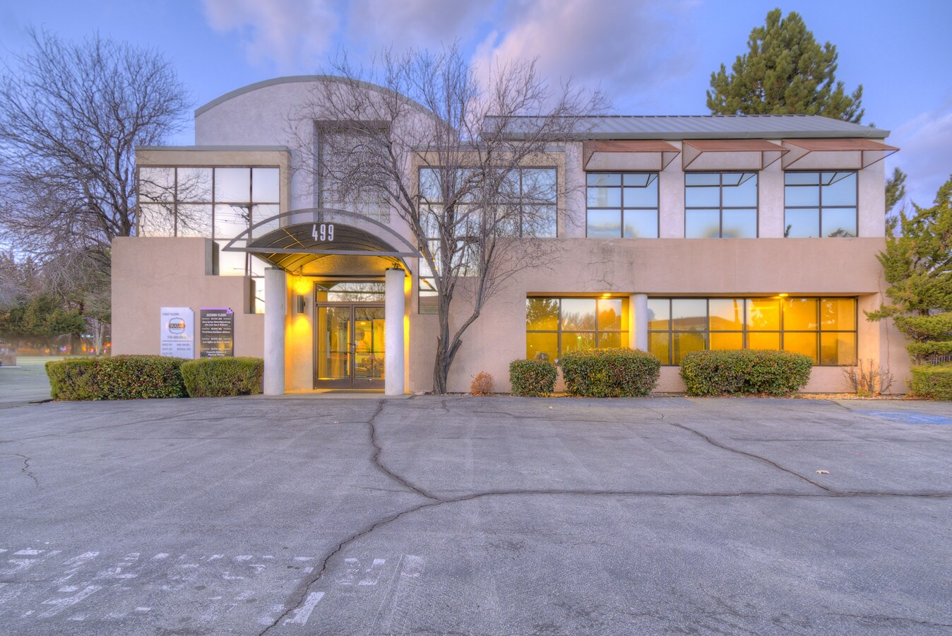 499 W Plumb Ln, Reno, NV 89509