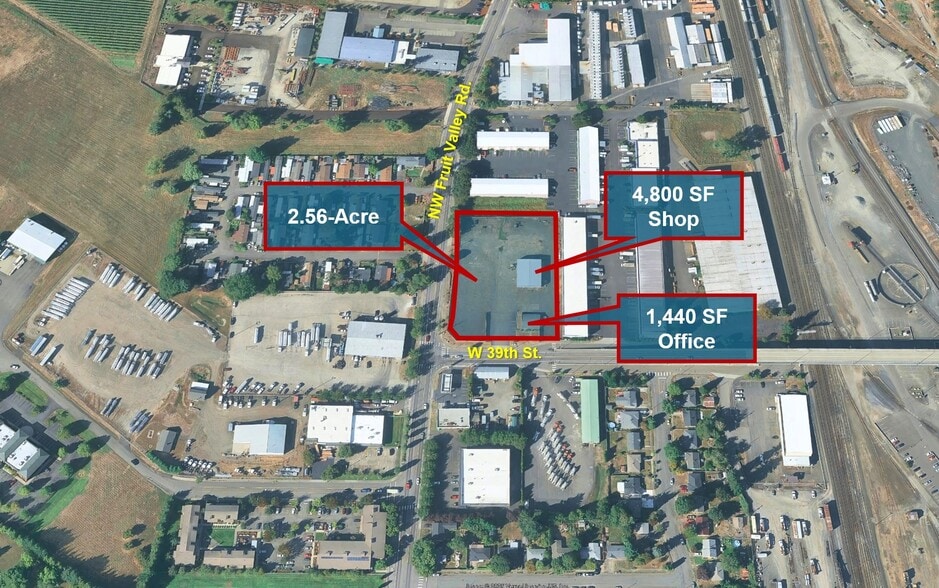 3909 Fruit Valley Rd, Vancouver, WA for lease - Building Photo - Image 1 of 5