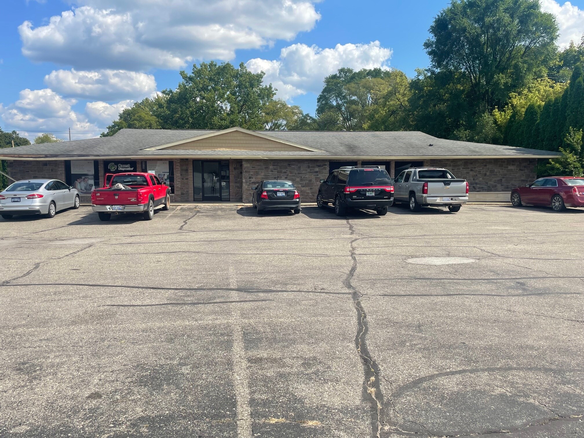 520 N Mission St, Mount Pleasant, MI for sale Building Photo- Image 1 of 12