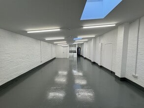 318A King St, London for lease Interior Photo- Image 2 of 2