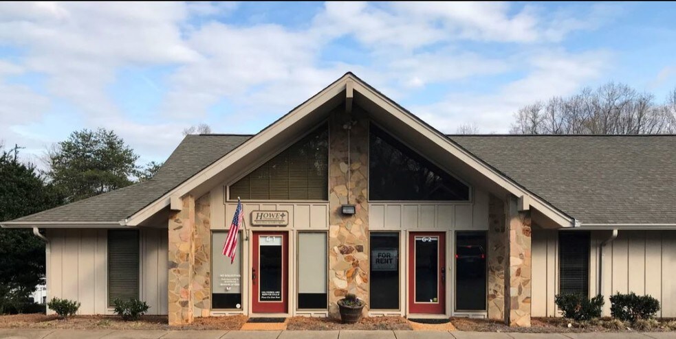 11285 Elkins Rd, Roswell, GA for sale - Building Photo - Image 1 of 1