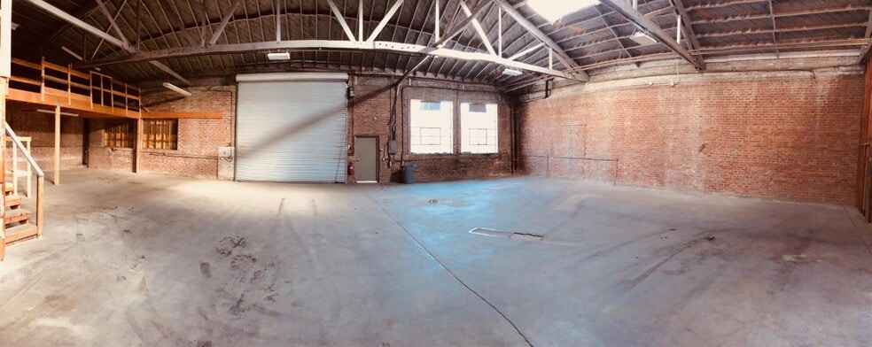 112 S Main St, Lodi, CA for lease - Interior Photo - Image 3 of 4
