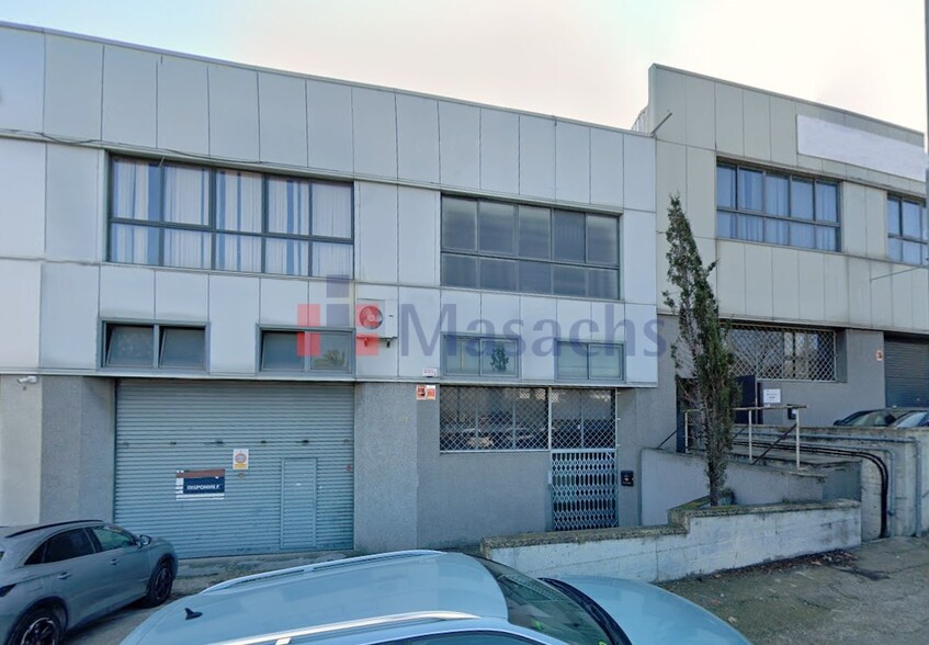 Industrial in Terrassa, BAR for lease - Building Photo - Image 1 of 2