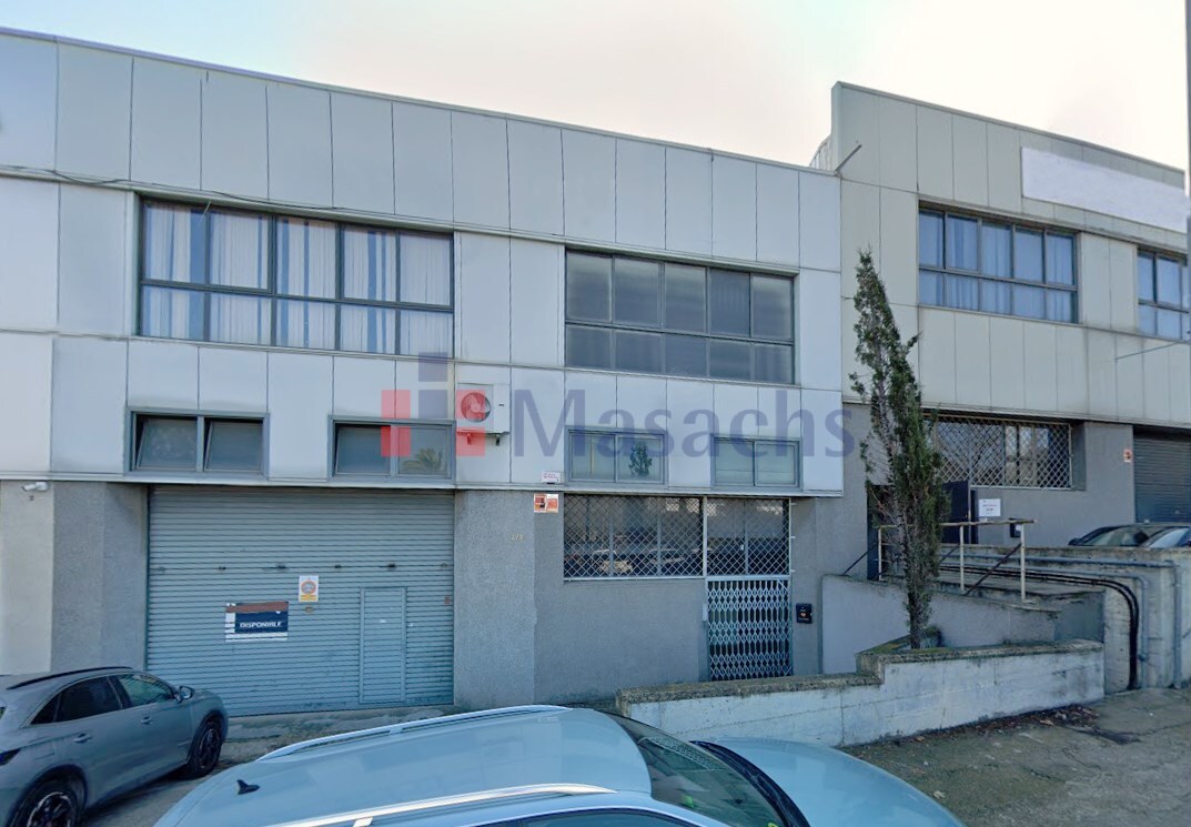 Industrial in Terrassa, BAR for lease Building Photo- Image 1 of 3