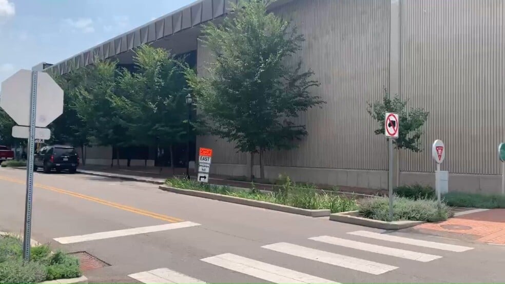 600 E Main St, Richmond, IN for sale - Commercial Listing Video - Image 2 of 25