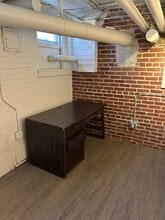 144 S 39th St, Omaha, NE for lease Interior Photo- Image 2 of 4