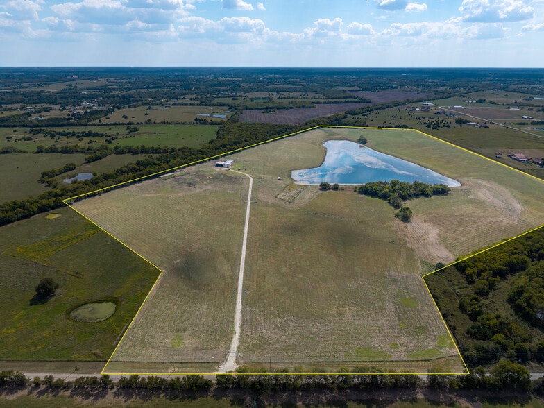 3679 County Road 1089, Celeste, TX for sale - Building Photo - Image 2 of 27