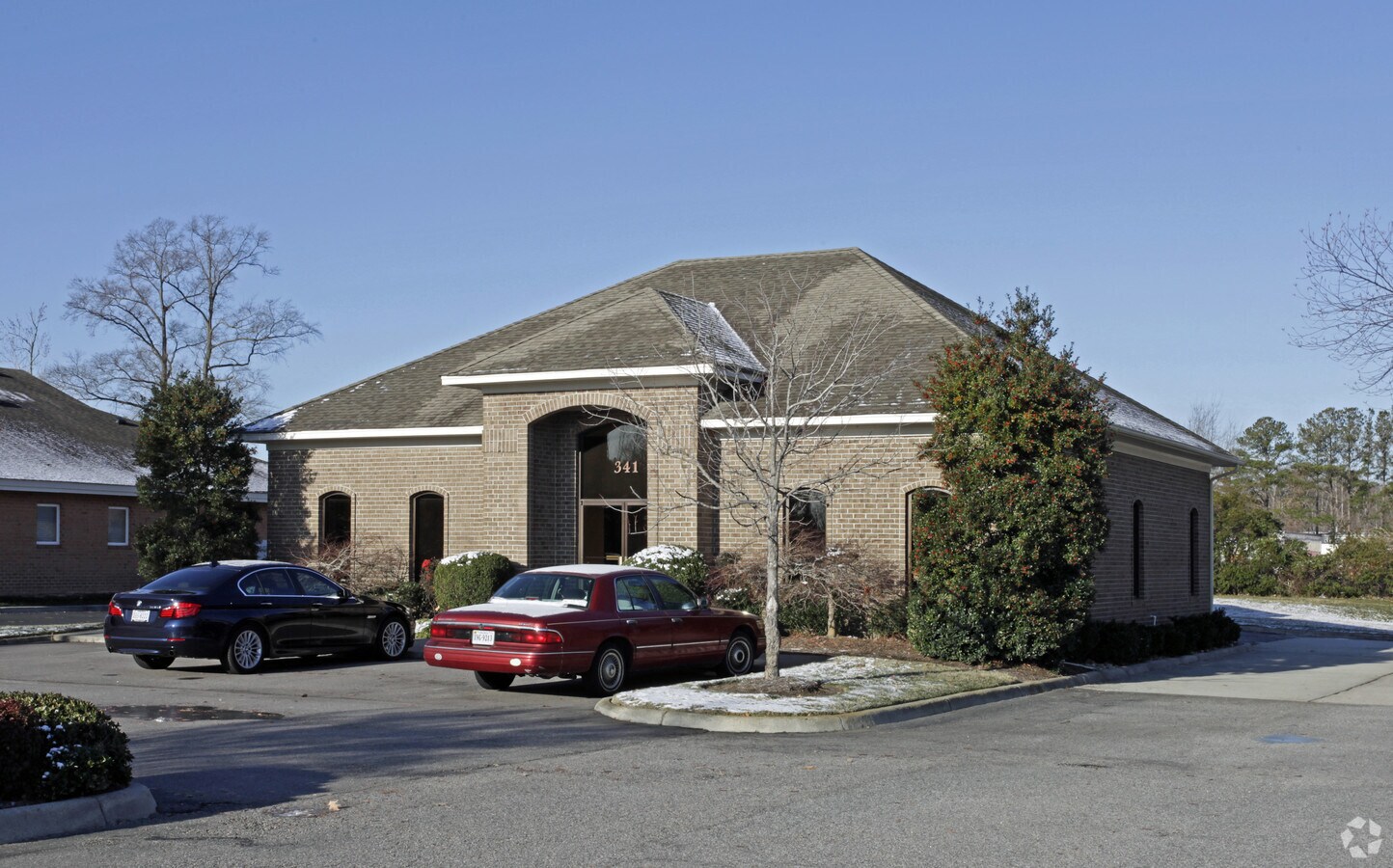 341 Edwin Dr, Virginia Beach, VA 23462