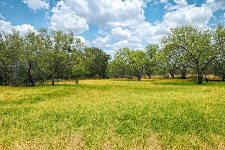 12 Ale Court, Fredericksburg, TX for sale - Other - Image 1 of 12