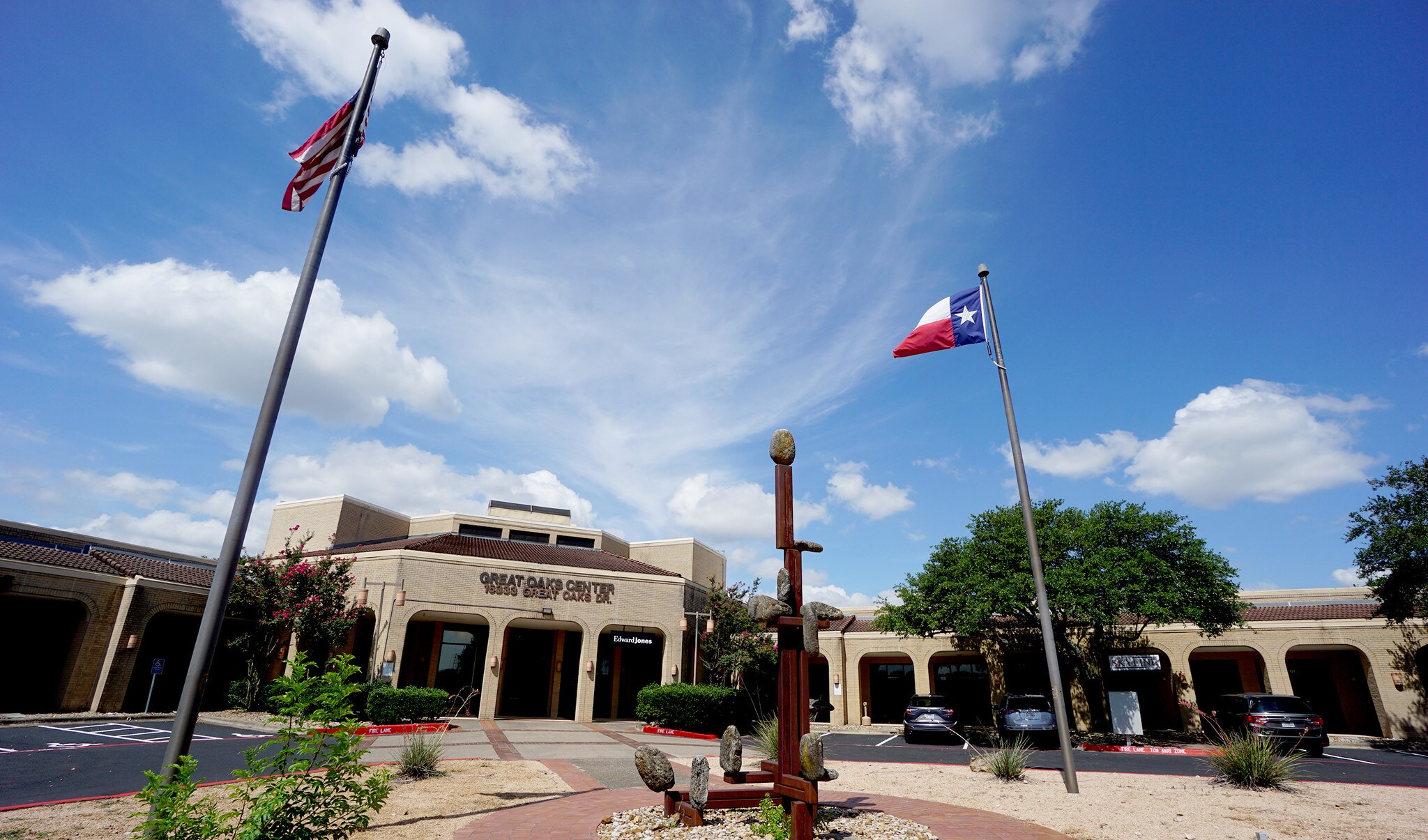 16333 S Great Oaks Dr, Round Rock, TX for sale Building Photo- Image 1 of 1