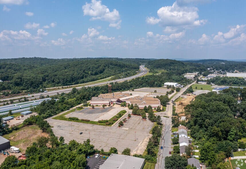 135 Brooks St, Worcester, MA 01606