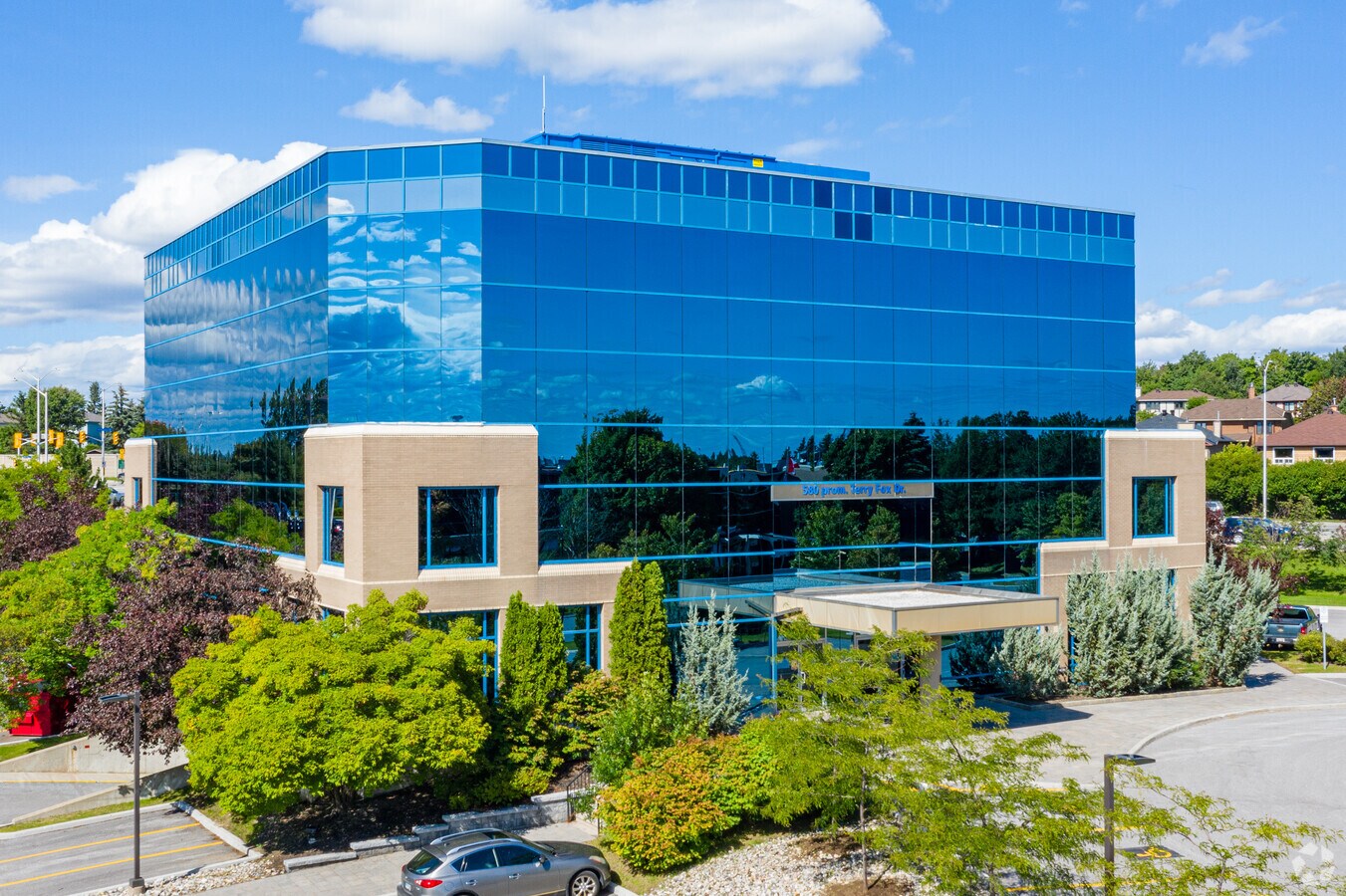 580 Terry Fox Dr, Ottawa, ON K2L 4C2 Office for Lease