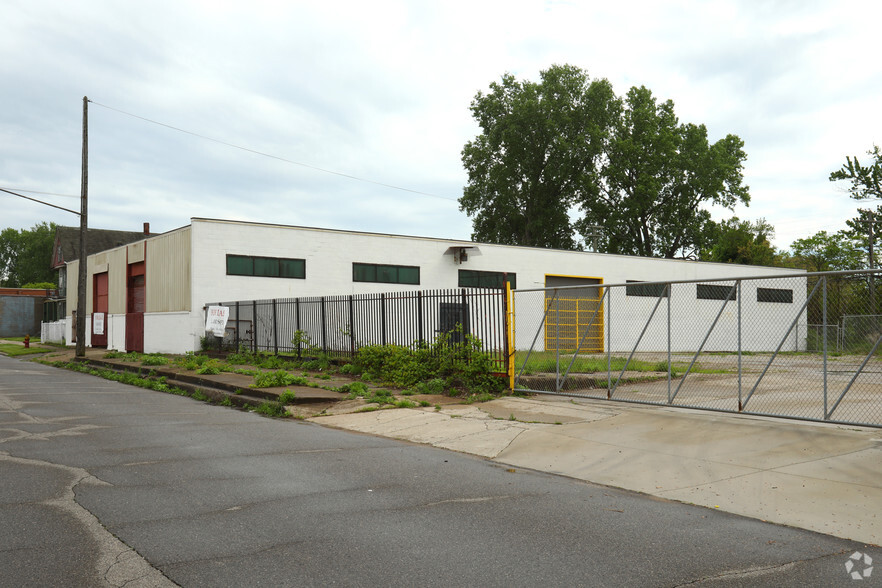 3183 Meldrum St, Detroit, MI for lease - Building Photo - Image 3 of 3