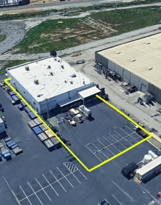 11310 Sherman Way, Sun Valley, CA for lease Building Photo- Image 1 of 5