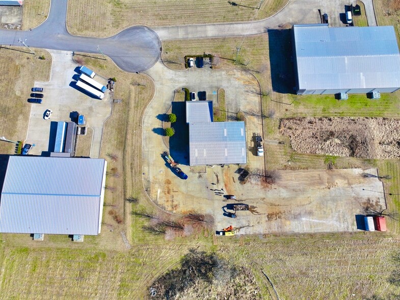 470 Hope Ct, Gallatin, TN for lease - Building Photo - Image 3 of 11