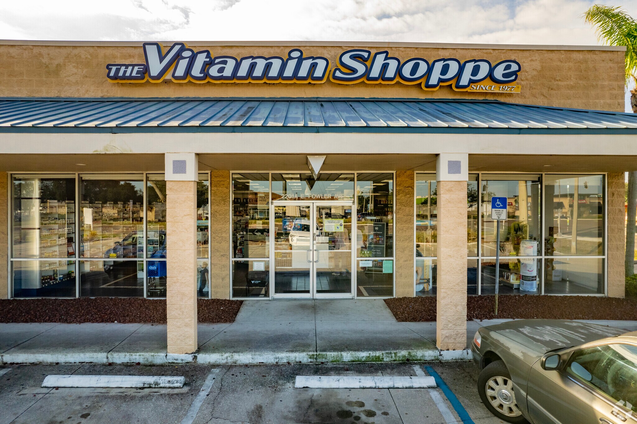 2201 E Fowler Ave, Tampa, FL 33612 Retail for Lease