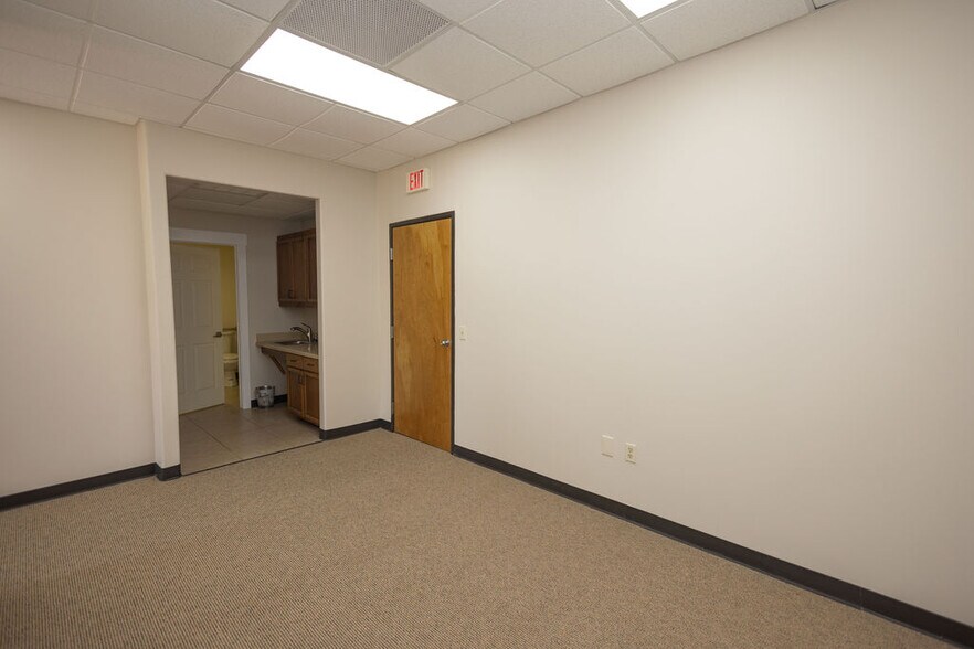 20550 Townsen Blvd, Humble, TX for sale - Interior Photo - Image 2 of 15