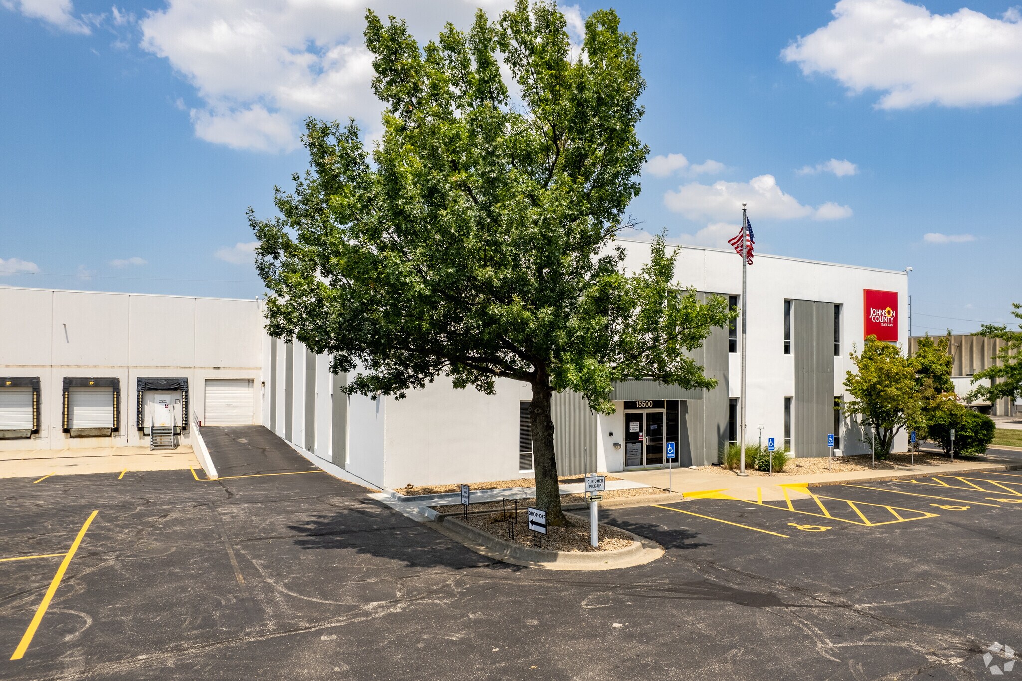 15500 W 108th St, Lenexa, KS for sale Primary Photo- Image 1 of 1