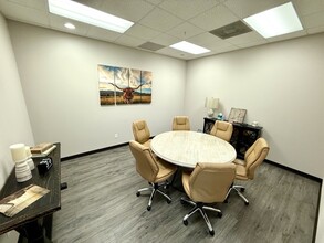 715 Discovery Blvd, Cedar Park, TX for lease Interior Photo- Image 2 of 7