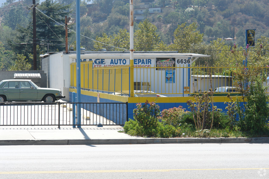 6636 Foothill Blvd, Tujunga, CA for lease - Primary Photo - Image 1 of 15