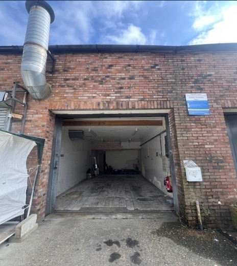 2-10 Rangemoor Rd, London for lease - Building Photo - Image 2 of 2