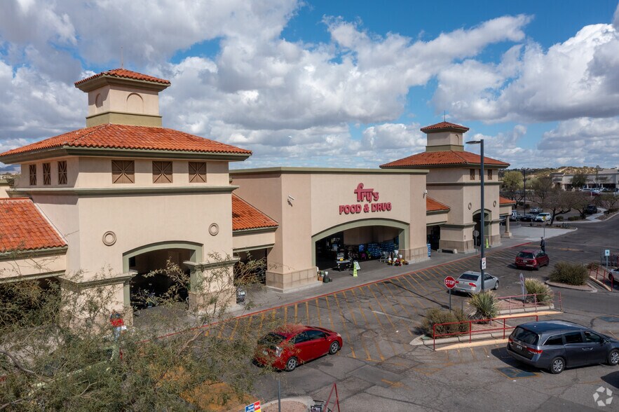 10775-10885 N Oracle Rd, Tucson, AZ for lease - Building Photo - Image 2 of 12