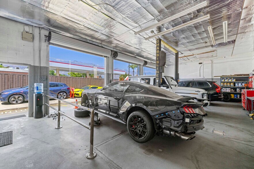 188 N Daisy Ave, Pasadena, CA for sale - Building Photo - Image 3 of 19