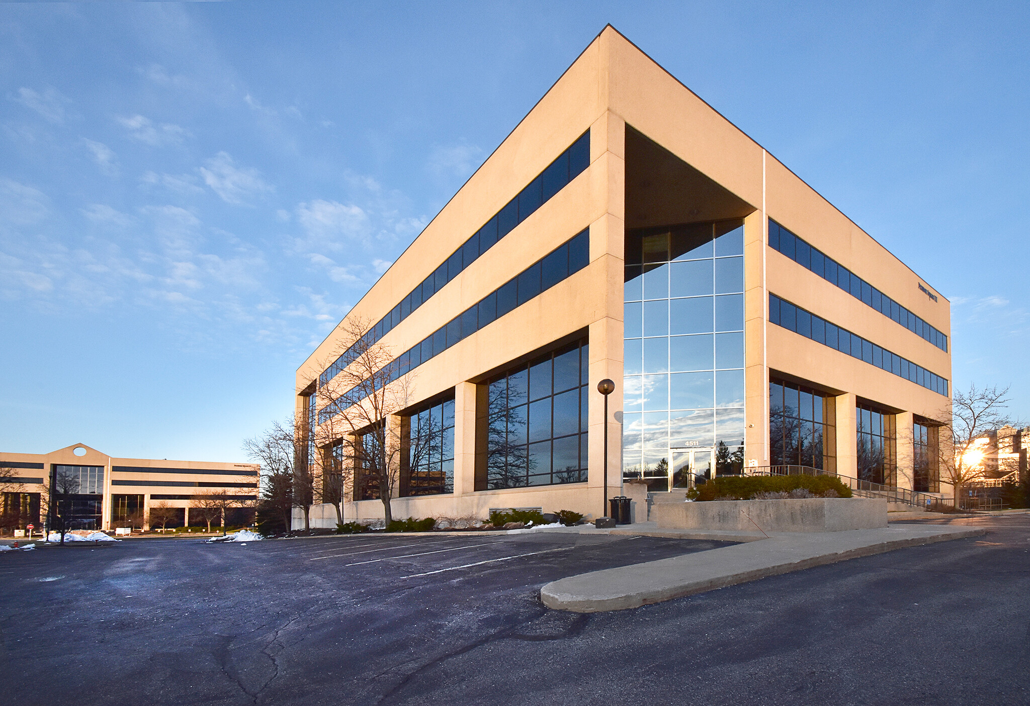 4511 Rockside Rd, Independence, OH for lease Building Photo- Image 1 of 5